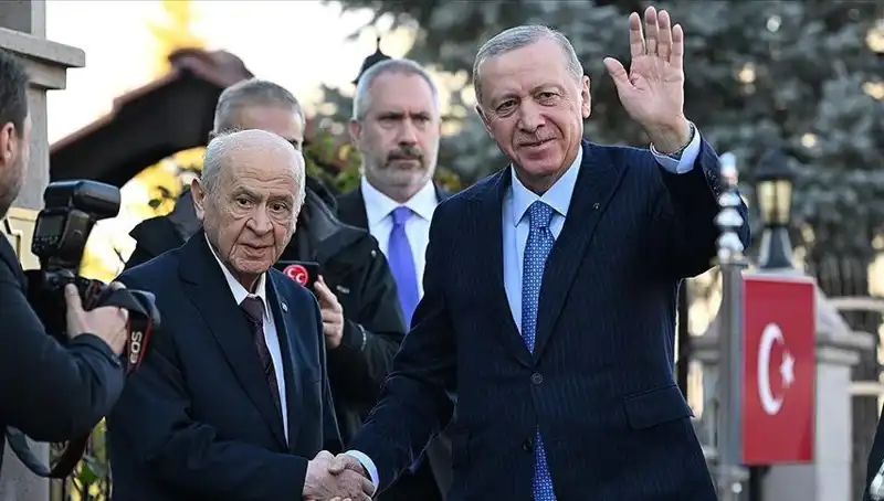 Cumhurbaşkanı Erdoğan, Bahçeli ile Bir Araya Geliyor: Politikanın Gözdesi