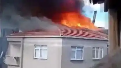 Bağcılar'da Korkutan Yangın: Beş Katlı Bina Alevlere Teslim Oldu
