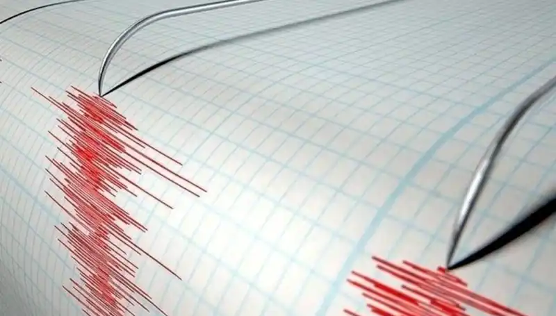 Akdeniz'de Beklenmedik 3.8 Büyüklüğünde Deprem: Neler Oluyor?