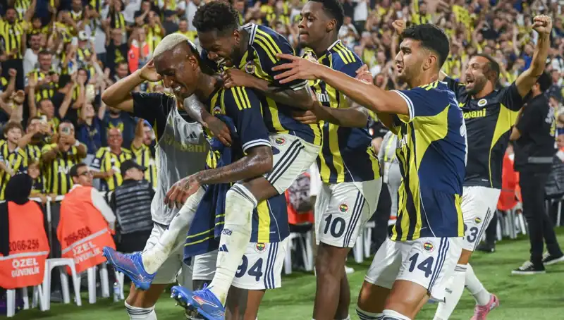 Fenerbahçe’nin Kasasını Dolduran Turizm Gelirleri ve Futbol Ekonomisi