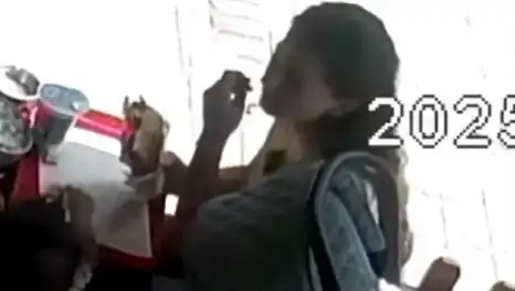 Şok Eden Olay: Tostunun İçine Kendi Saçını Koydu!