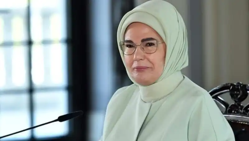 Emine Erdoğan, Uluslararası Aile Forumu’nda Dikkat Çeken Paylaşımlar Yaptı