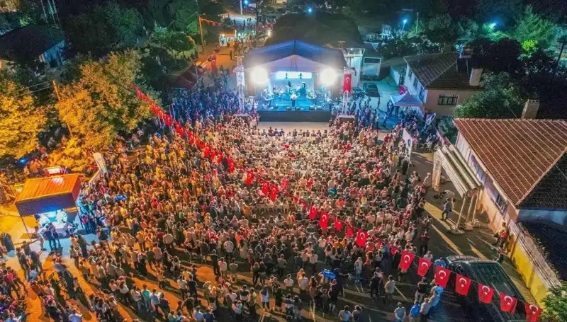 Leylek Şenliği: Geleneksel Renkleriyle Sizi Bekliyor!
