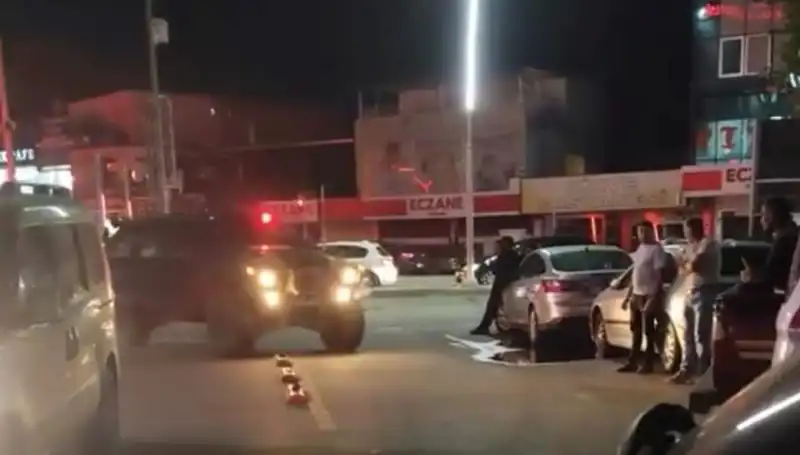 Annesine Şiddet Uygulayan Kardeşi İçin Ağabeyinden Şok Cevap: Kardeşi Öldürüldü!