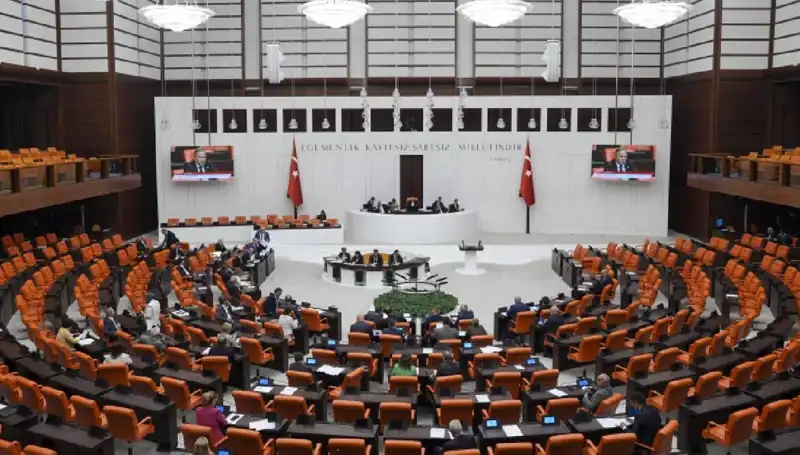 Zeytinlik Teklifinde 8 Maddelik Yeni Gelişme: Çiftçiler için Neler Değişiyor?