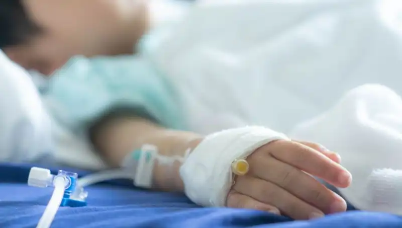 Mıknatıs Yutan 7 Yaşındaki Çocuk, Ölümden Döndü: Ailelere Önemli Uyarı!
