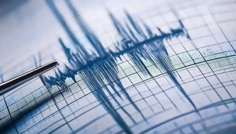 Rusya'da 8 Büyüklüğünde Deprem: Tsunami Tehditi Uyarısı Verildi