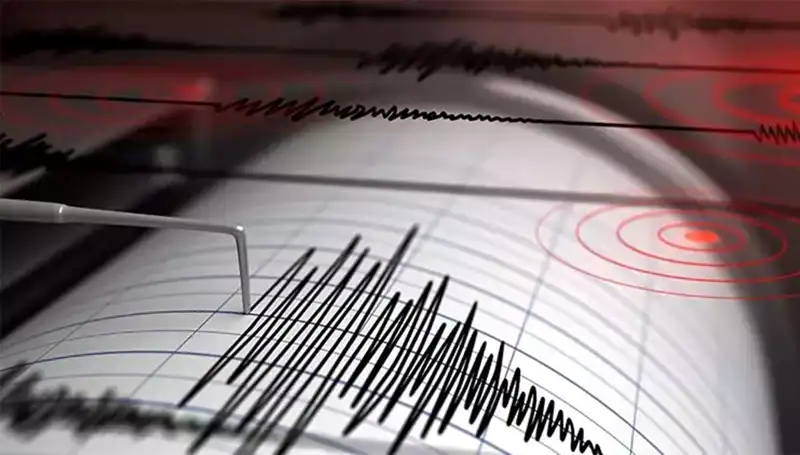 Datça Açıklarında Aletde Çocukları Düşündüren Bir Deprem Meydana Geldi