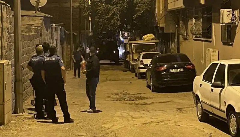 Yerel Kahramanlar: Polise Ateş Açan Şahıs Bacaklarından Vurularak Yakalandı