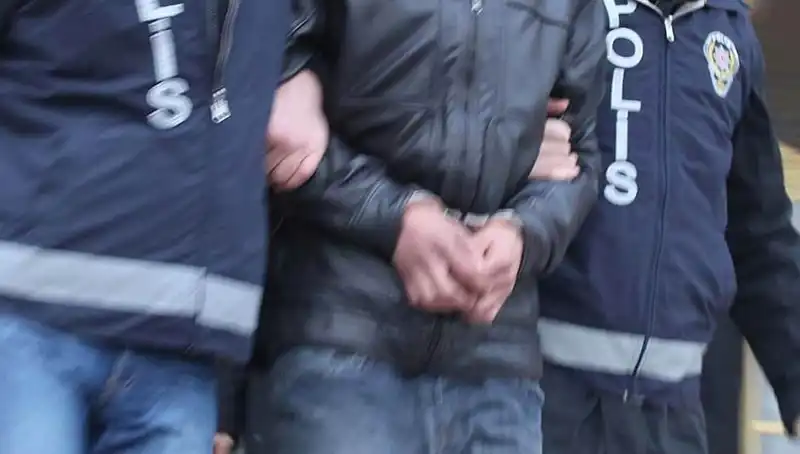 Kütahya'da Uyuşturucu Operasyonunda 5 Tutuklama: Nedenleri ve Sonuçları