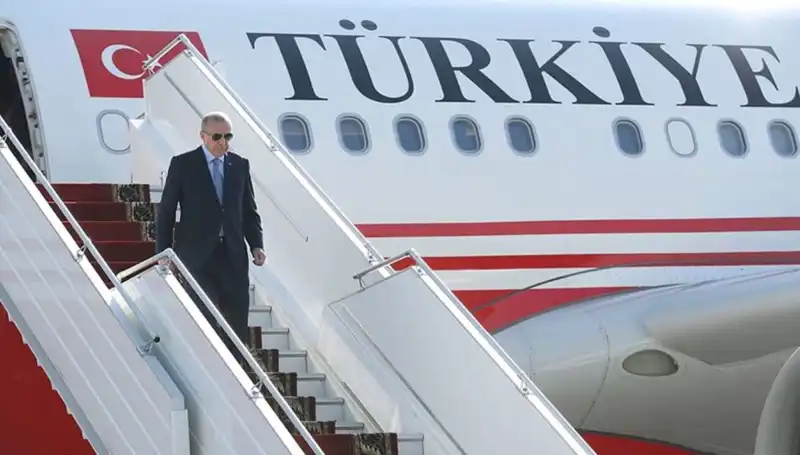 Türkiye’nin Umutları Tazeleniyor: Erdoğan İtalya Ziyaretinden Döndü
