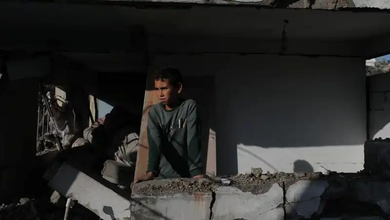 Gazze'de Gözyaşları Devam Ediyor: Can Kaybı 52 Bin 365'e Yükseldi