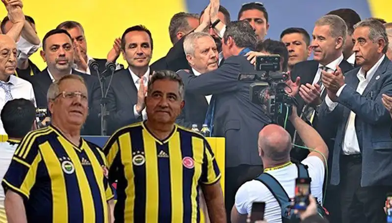 Mahmut Uslu'dan Ali Koç'a Çarpıcı İstifa Çağrısı ve Adaylık Açıklaması