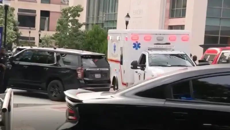 Covid-19 Aşısına Tepkiler Saldırıya Dönüşünce, 1 Polis Memuru Hayatını Kaybetti