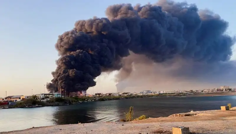 Port Sudan’da Oluşan Patlamaların Ardından: Havalimanı ve Ordu Üssü Hedefte Mi?