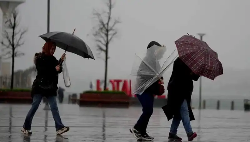 İki Bölgemizde Kuvvetli Sağanak Yağış Uyarısı: Hazırlığınızı Yapın!