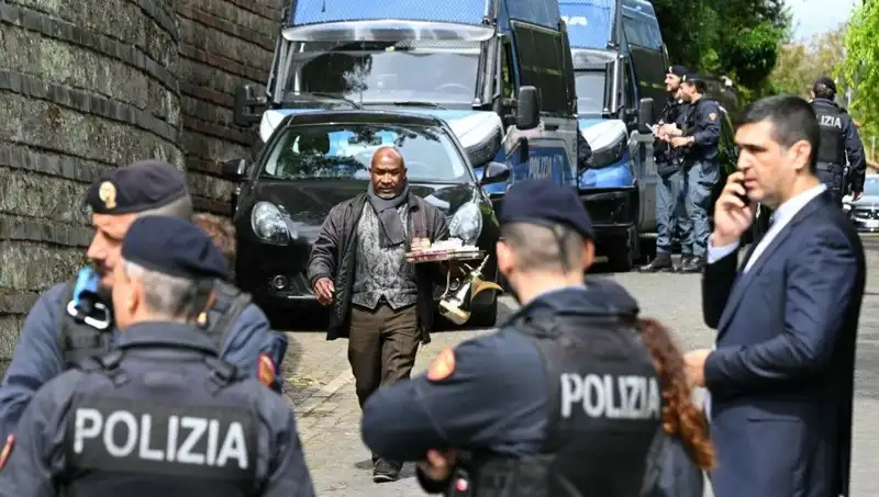 Roma’da Gerçekleşen Nükleer Zirve: İran ve ABD İlişkileri Yeni Bir Dönem mi Başlatıyor?